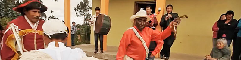 Escuelas propias y procesos de formación en comunicación indígena