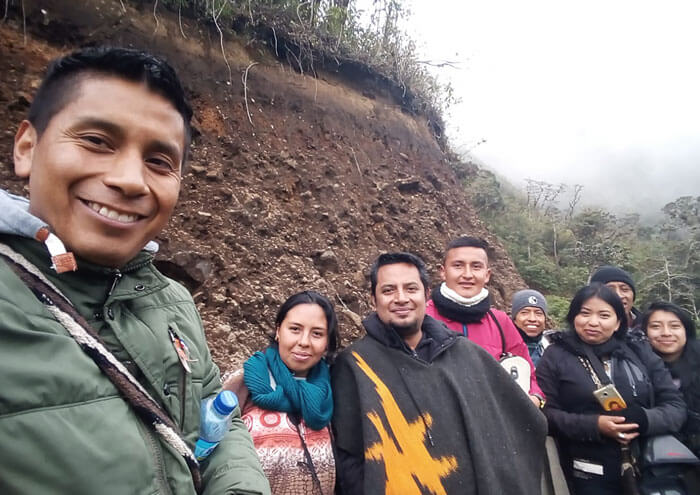 Escuelas propias y procesos de formación en comunicación indígena