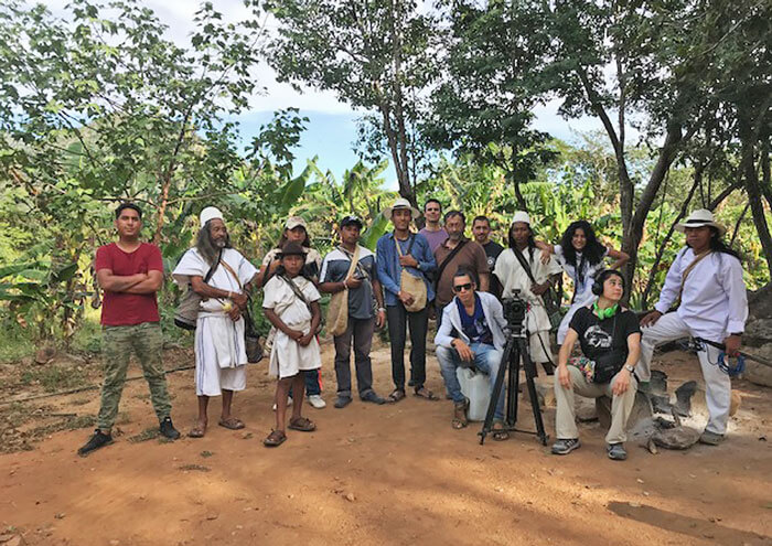 Escuelas propias y procesos de formación en comunicación indígena