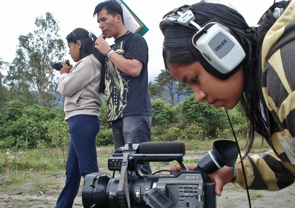 Televisión indígena: becas estímulos a la producción